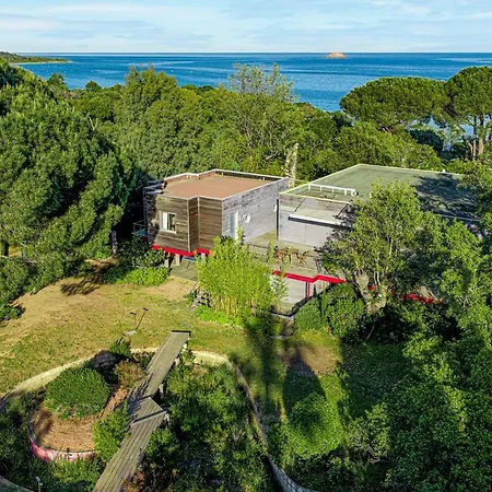 Meiji, Architect Villa, Beachfront Corsica Villa Zonza